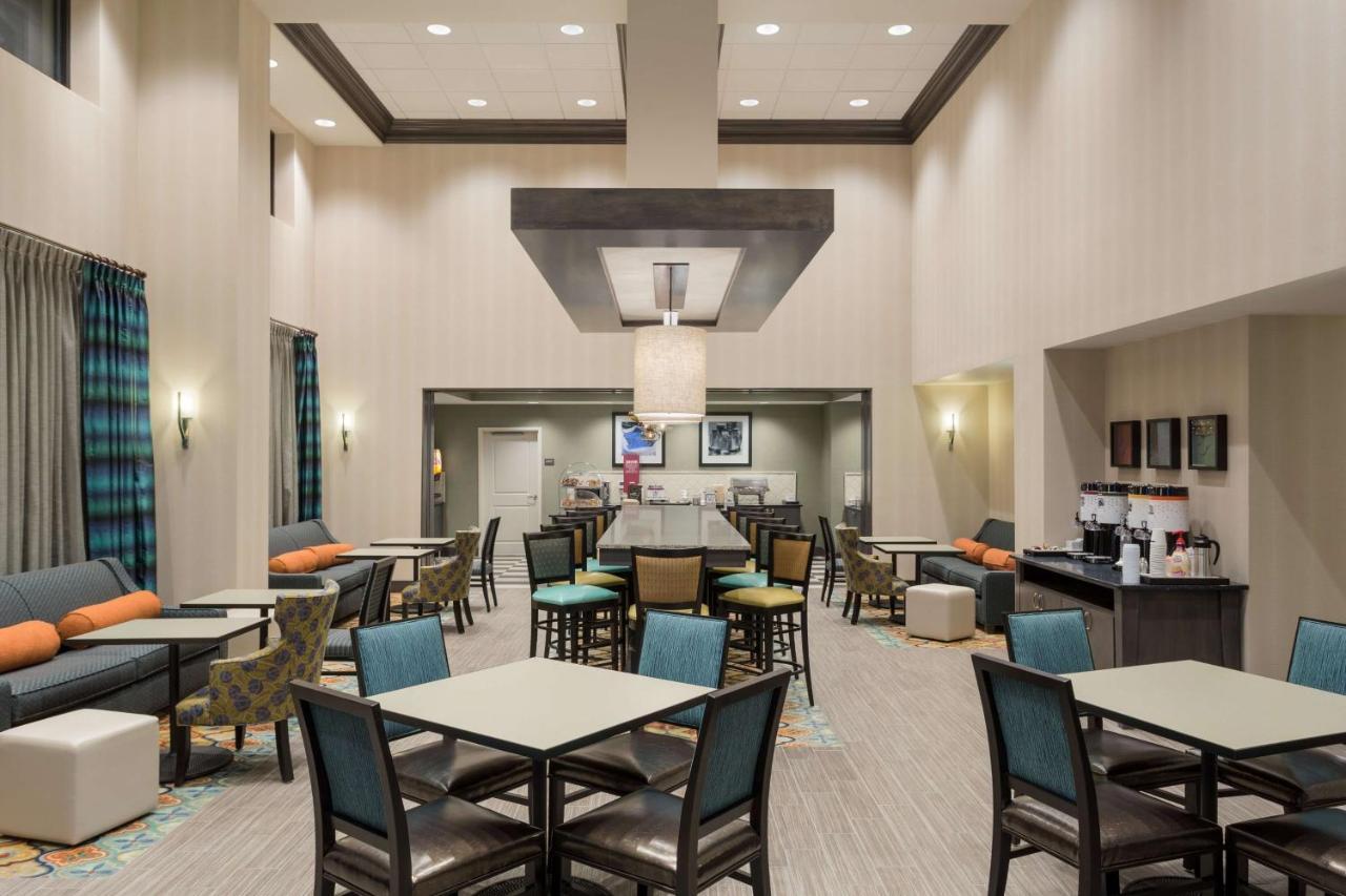 Hampton Inn & Suites West Des Moines Mill Civic Εξωτερικό φωτογραφία