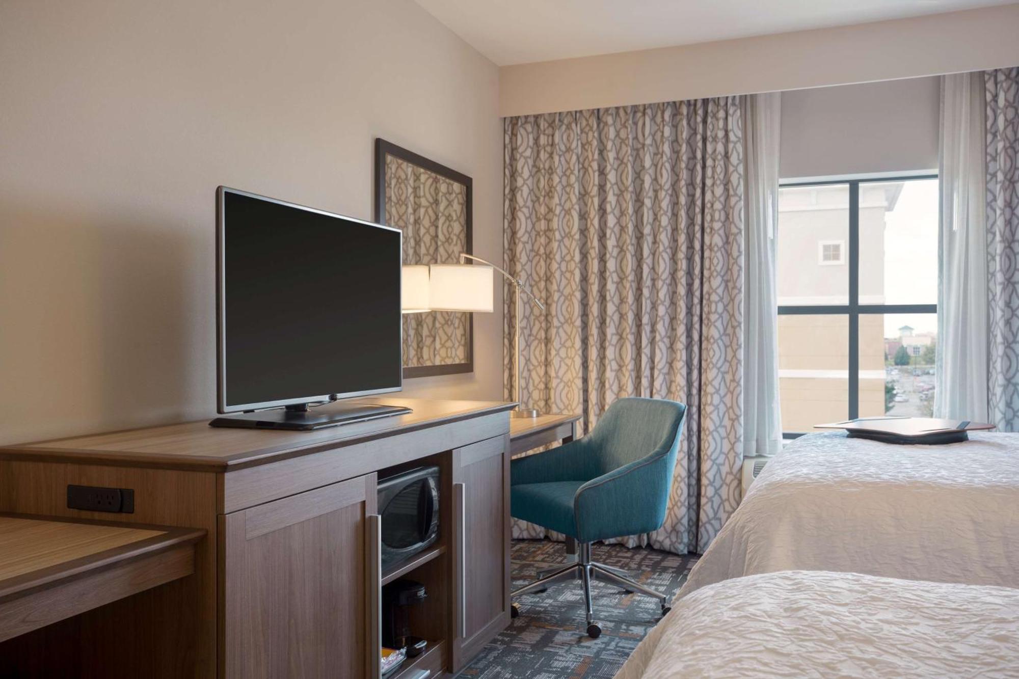 Hampton Inn & Suites West Des Moines Mill Civic Εξωτερικό φωτογραφία